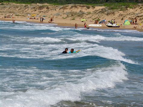 tettona sarda|Naturismo in Sardegna: la spiaggia nudista di Porto Ferro